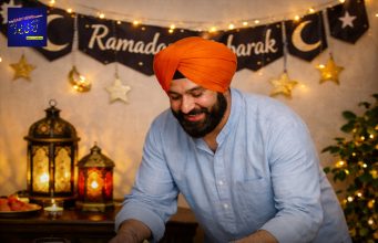 ایک سکھ پاکستانی اپنے مسلمان دوستوں کے لیے افطاری کا اہتمام کرنے کی اپنی دلی روایت بیان کرتے ہوئے کہتا ہے، ’’پاکستان میں ہم پھولوں کے گلدستے کی طرح رہتے ہیں اور افطار کی میزبانی میرا فرض ہے۔‘‘